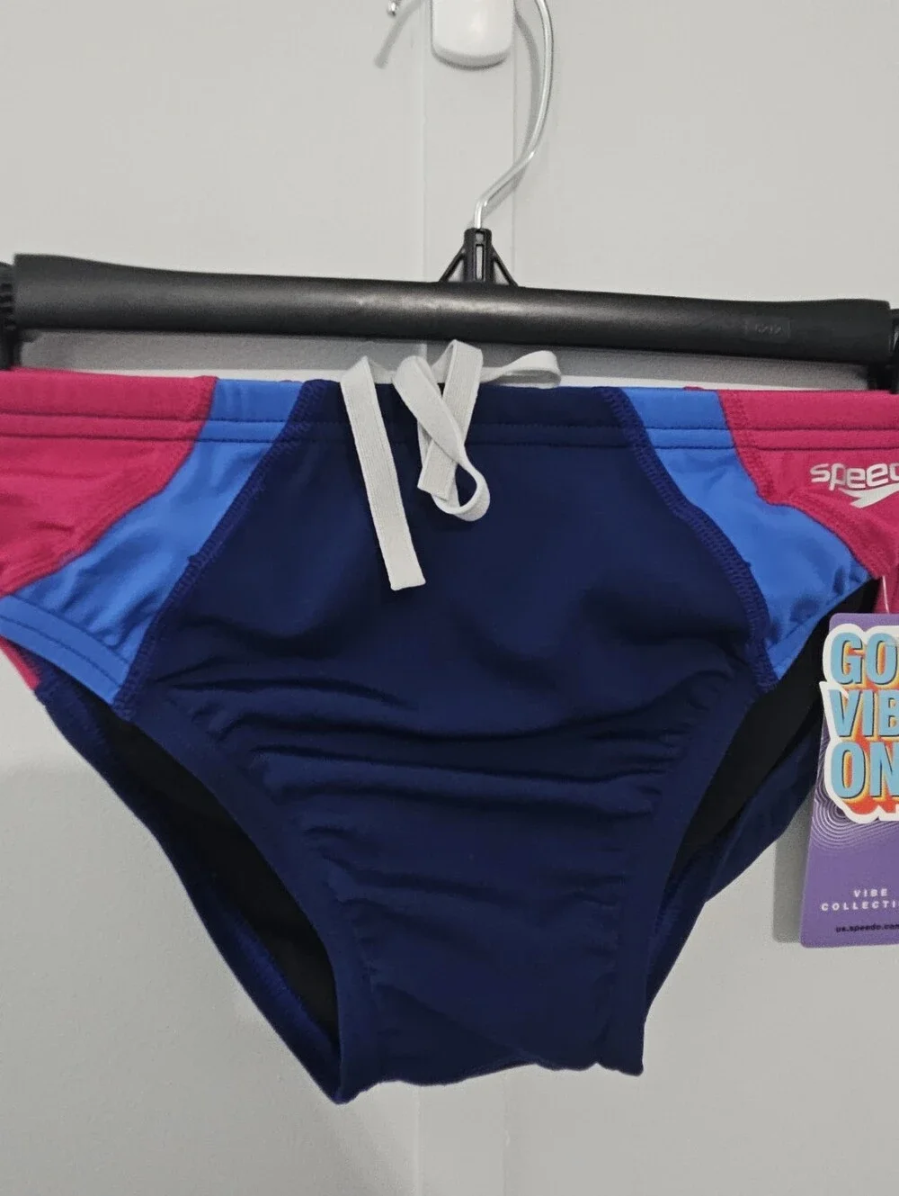 Speedo Size 28 Vibe Collection Magenta Haze Boys Mens Bikini Bottom Swimsuit Bat